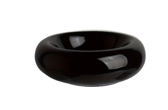 Antislip keramische katten kom in minimalistisch design voor moderne interieurs.