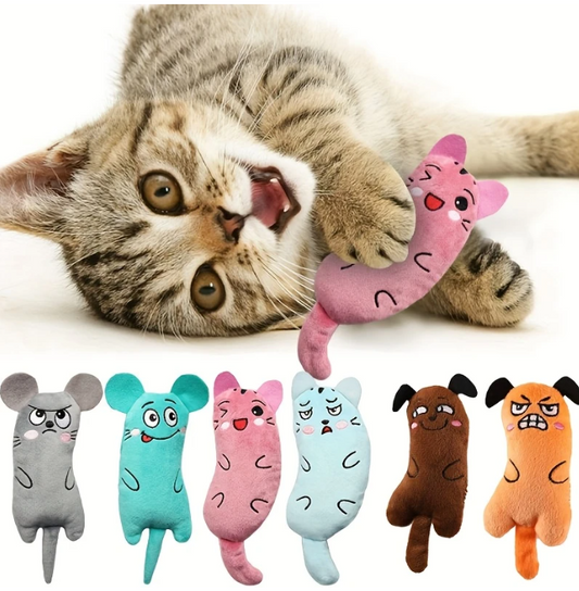Set van zachte kattenspeeltjes in cartoonstijl, gevuld met kattenkruid voor extra speelplezier.