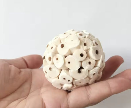 3-Pack Natuurlijke Sola Bal Speelgoed – Kauw & Foerageerplezier voor Kleine Vogels en Knaagdieren